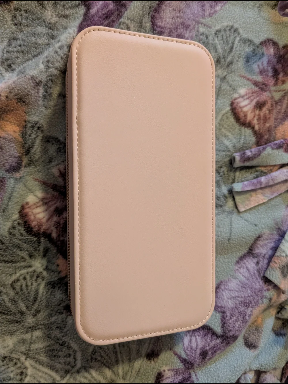 N/A compact jewelry